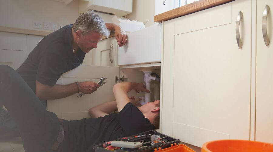 Professional burst pipe repair services in Sabula, IA
